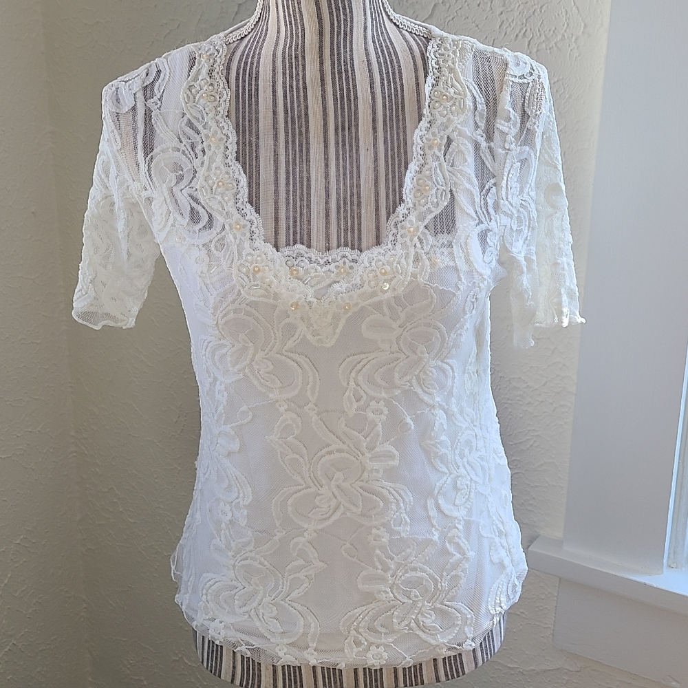 Vintage lace tee shell with matching under tank